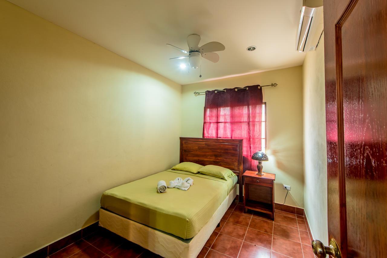Fullmoon Hotel Ґранада Номер фото
