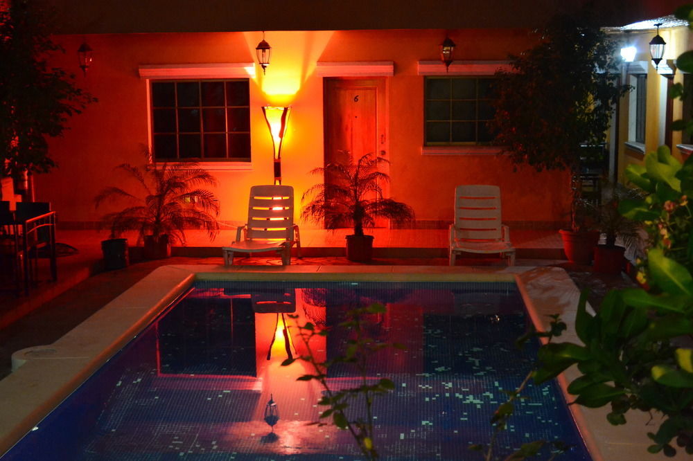 Fullmoon Hotel Ґранада Екстер'єр фото